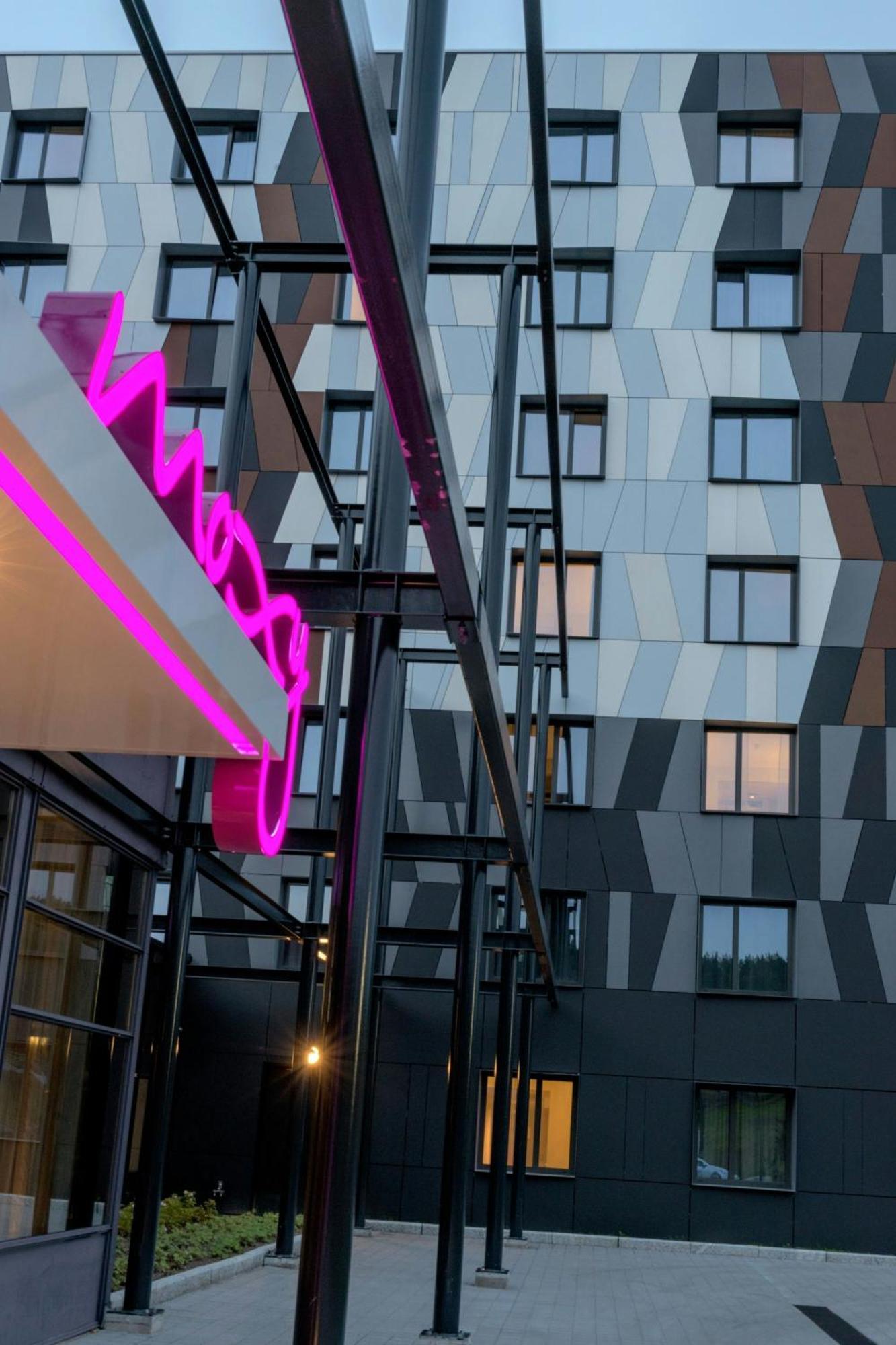 X Hotel Skjetten Esterno foto