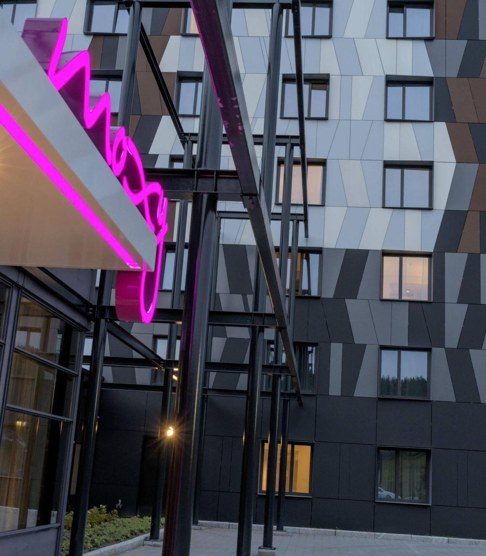 X Hotel Skjetten Esterno foto